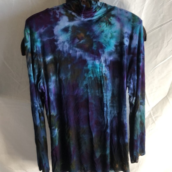 Dyetology Amazing Tye Dye Crisscross Top! Im A Tye Dye Queen! This Brand… - Picture 3 of 6